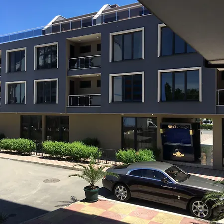 Tia Maria 3* סאני ביץ'