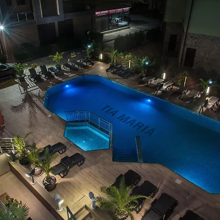 מלון Tia Maria 3*