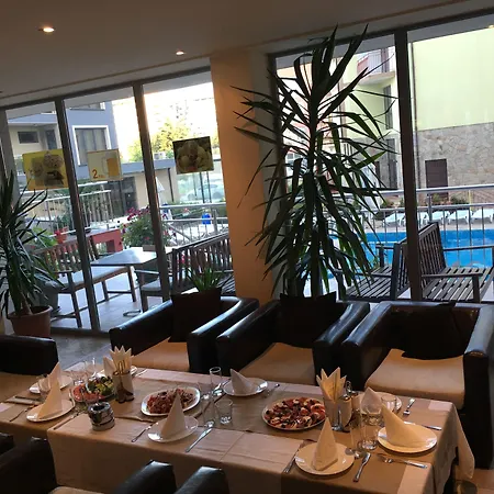 Tia Maria Отель