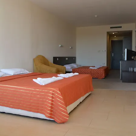 Tia Maria 3* Słoneczny Brzeg